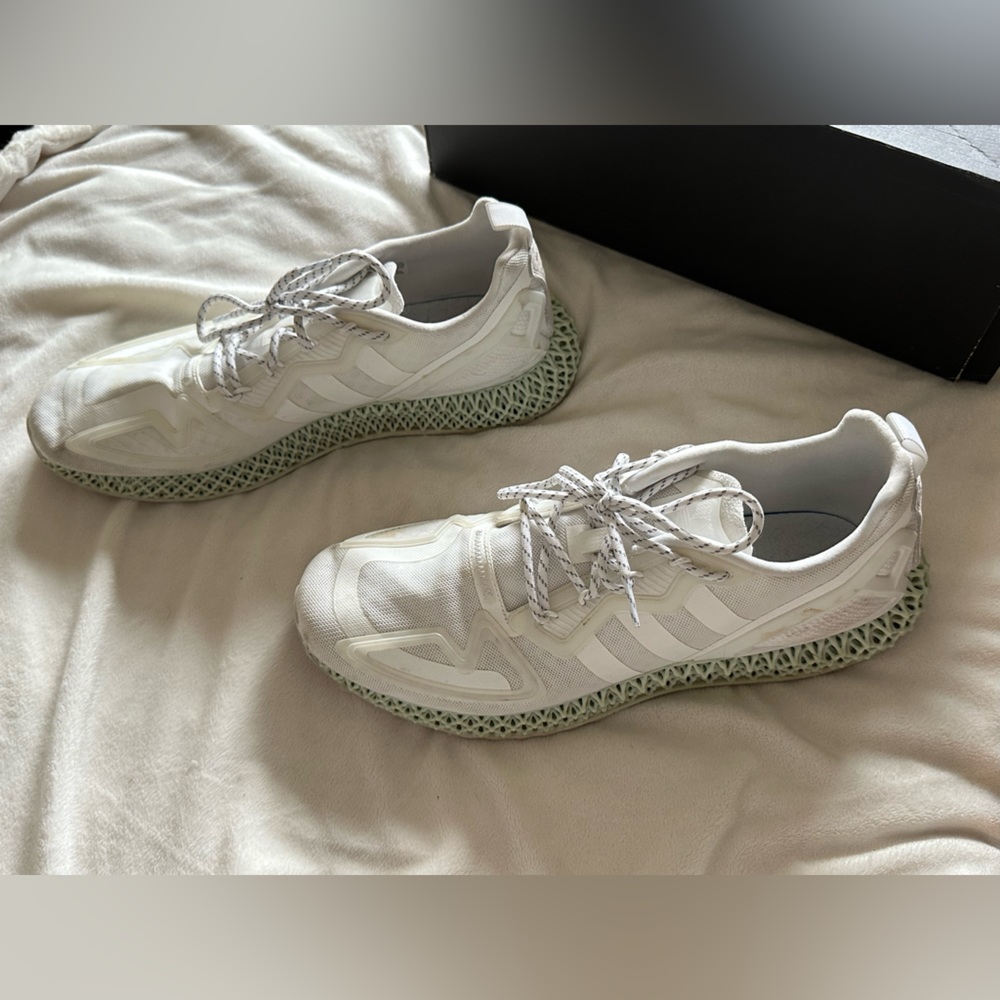 Men’s white Adidas size 10.5